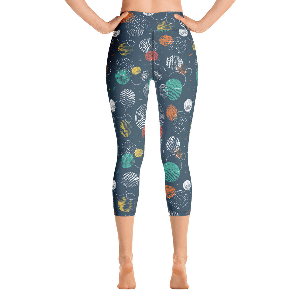 Universo - Yoga Capri Leggings -